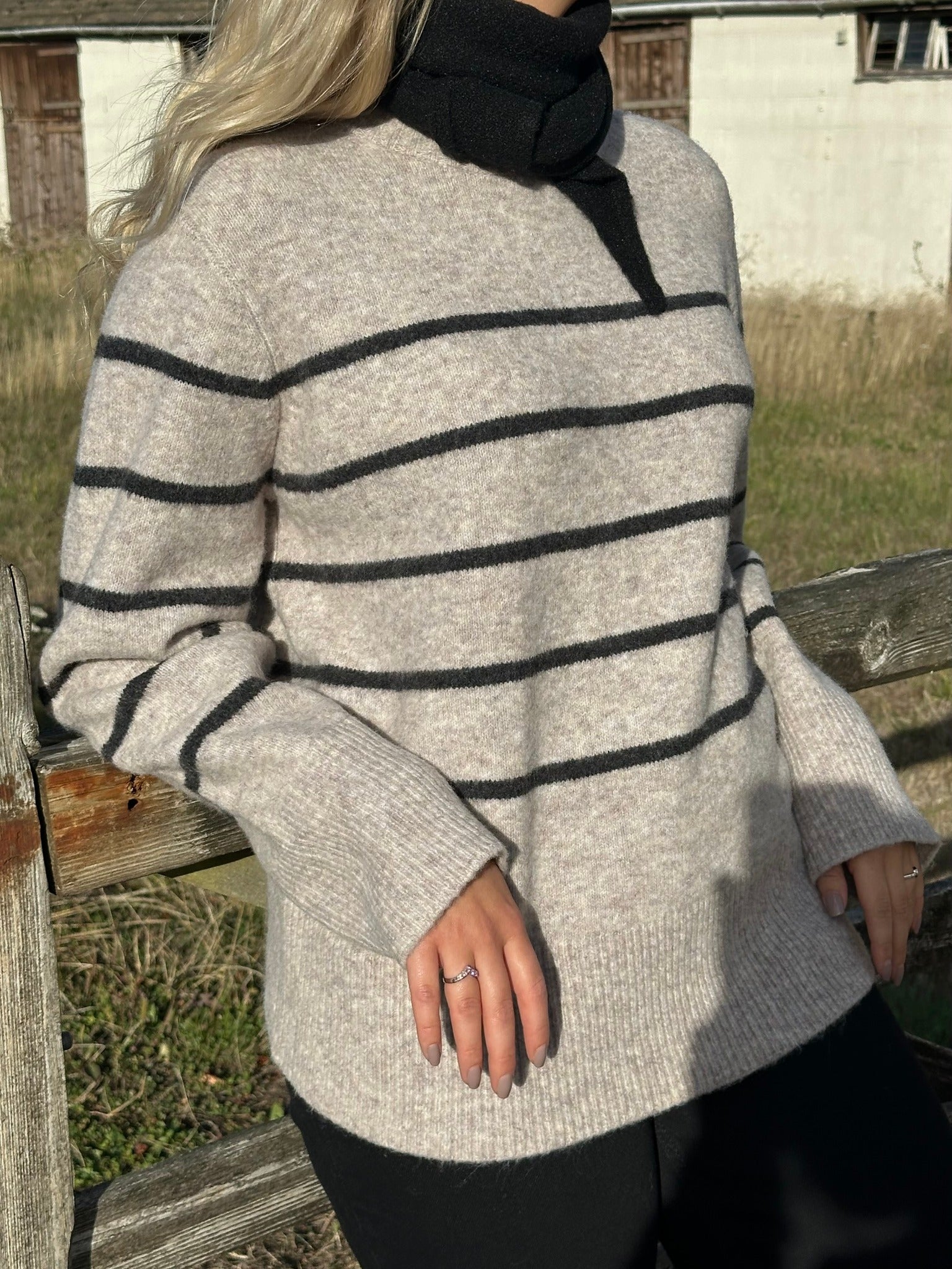 VMFLAWLESS Pullover - Silver Mink
